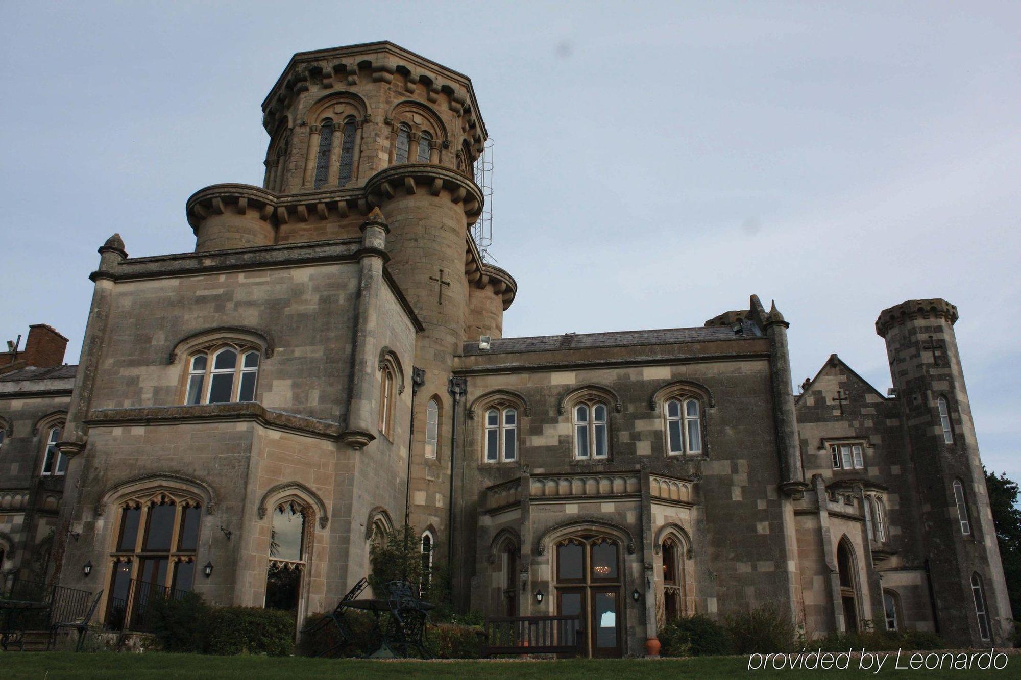 Studley Castle 호텔 외부 사진